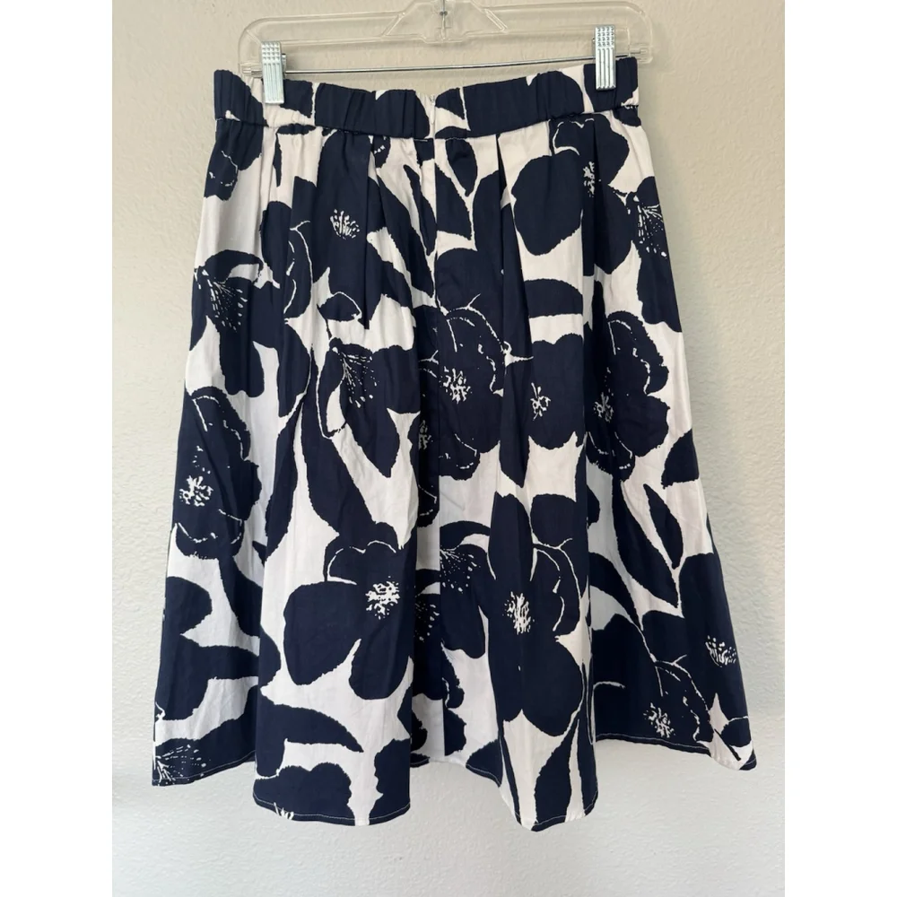 Women’s Floral Blue-White A Line Skirt Zipper Closure Pockets Elastic Waist - Picture 4 of 14